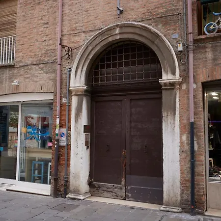 Likehome San -3rooms - 10persone -ferrara 公寓 费拉拉