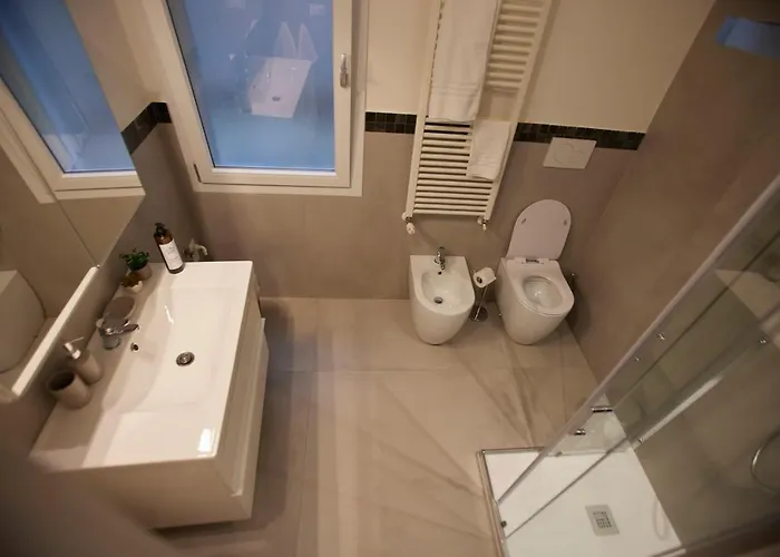 Likehome San -3rooms - 10persone -ferrara Φεράρα