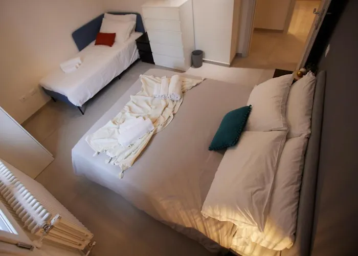 Likehome San -3rooms - 10persone -ferrara